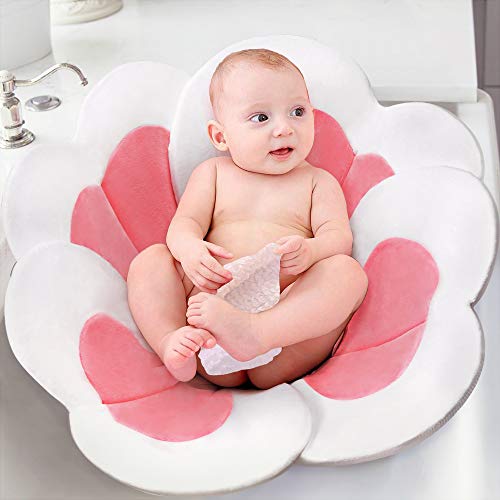 Baby Bath Time Blossom with the Baby Tub Lotus
